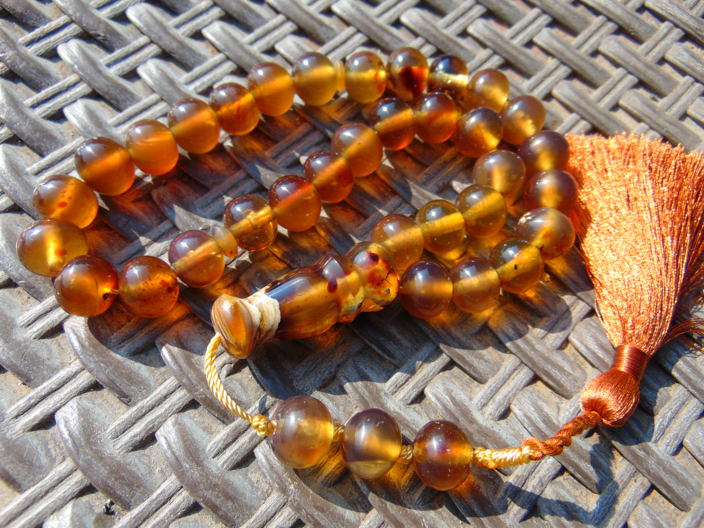 46 gr Hand Tasbih 36 Beads 12 mm Mesbah Rosary Indonesian Yellow Bluish Amber for Healing FR6