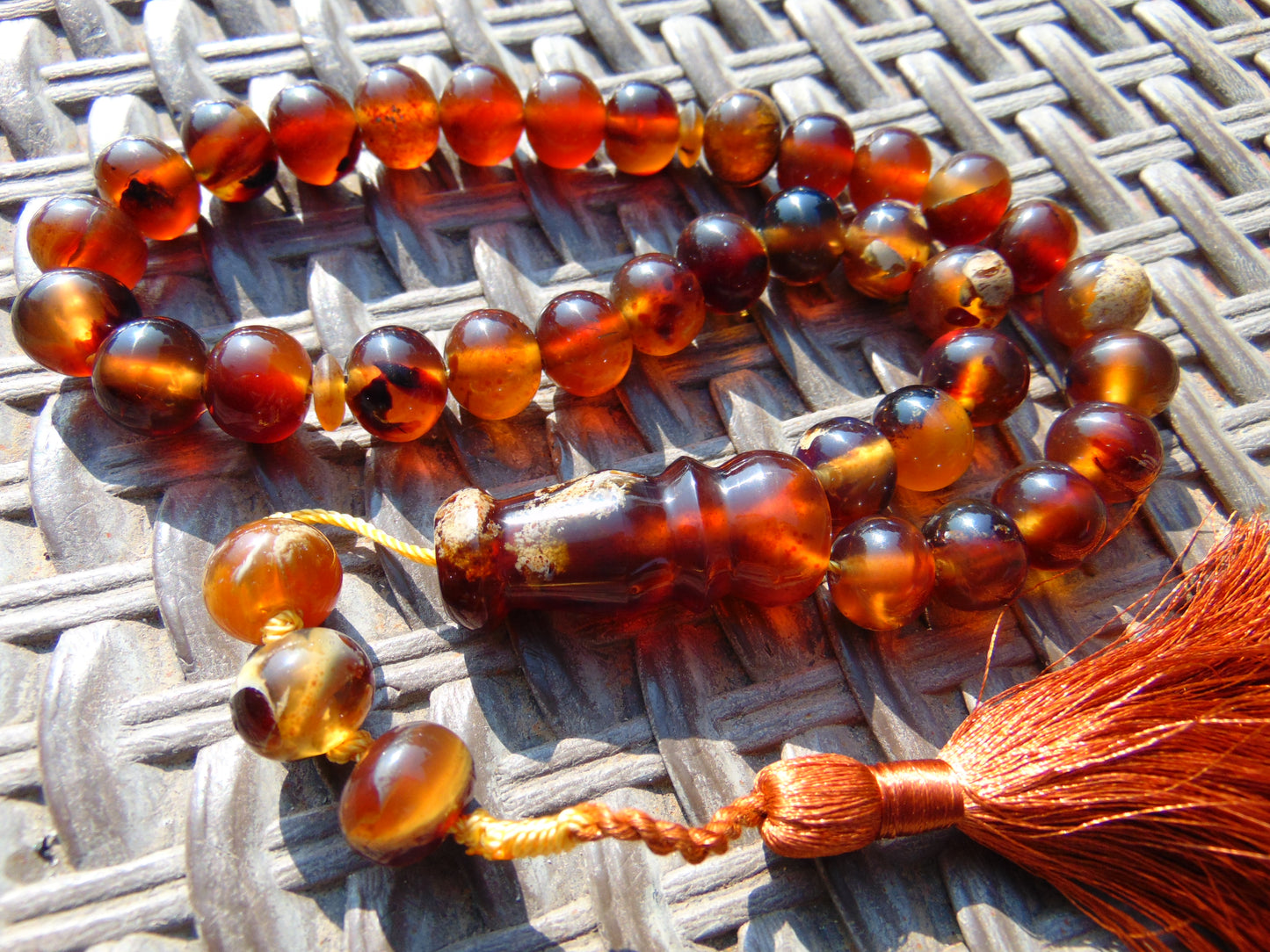 49 gr Hand Tasbih 36 Beads 12 mm Mesbah Rosary Indonesian Amber for Healing FR2