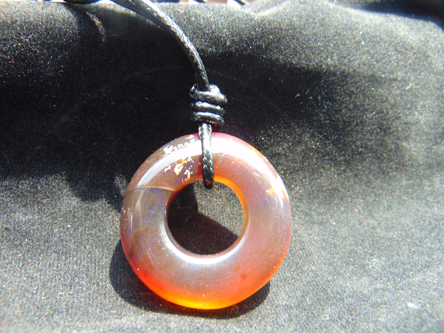 11 gr Donut Pendant Indonesian Amber for Healing 26Y116