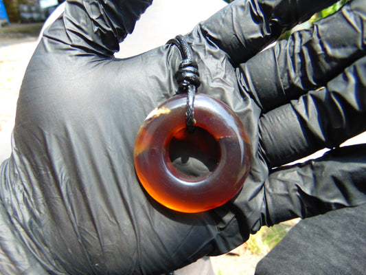11 gr Donut Pendant Indonesian Amber for Healing 26Y116