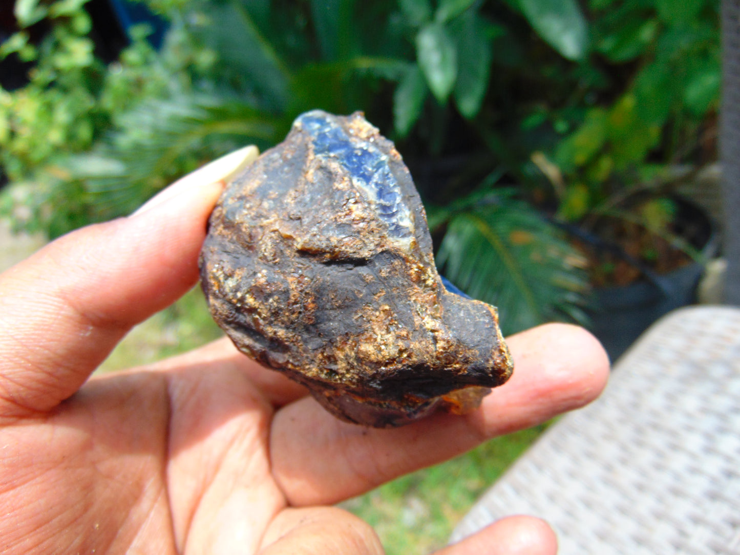 39 gram Rough Raw Indonesian Blue Amber for Healing AGRB122