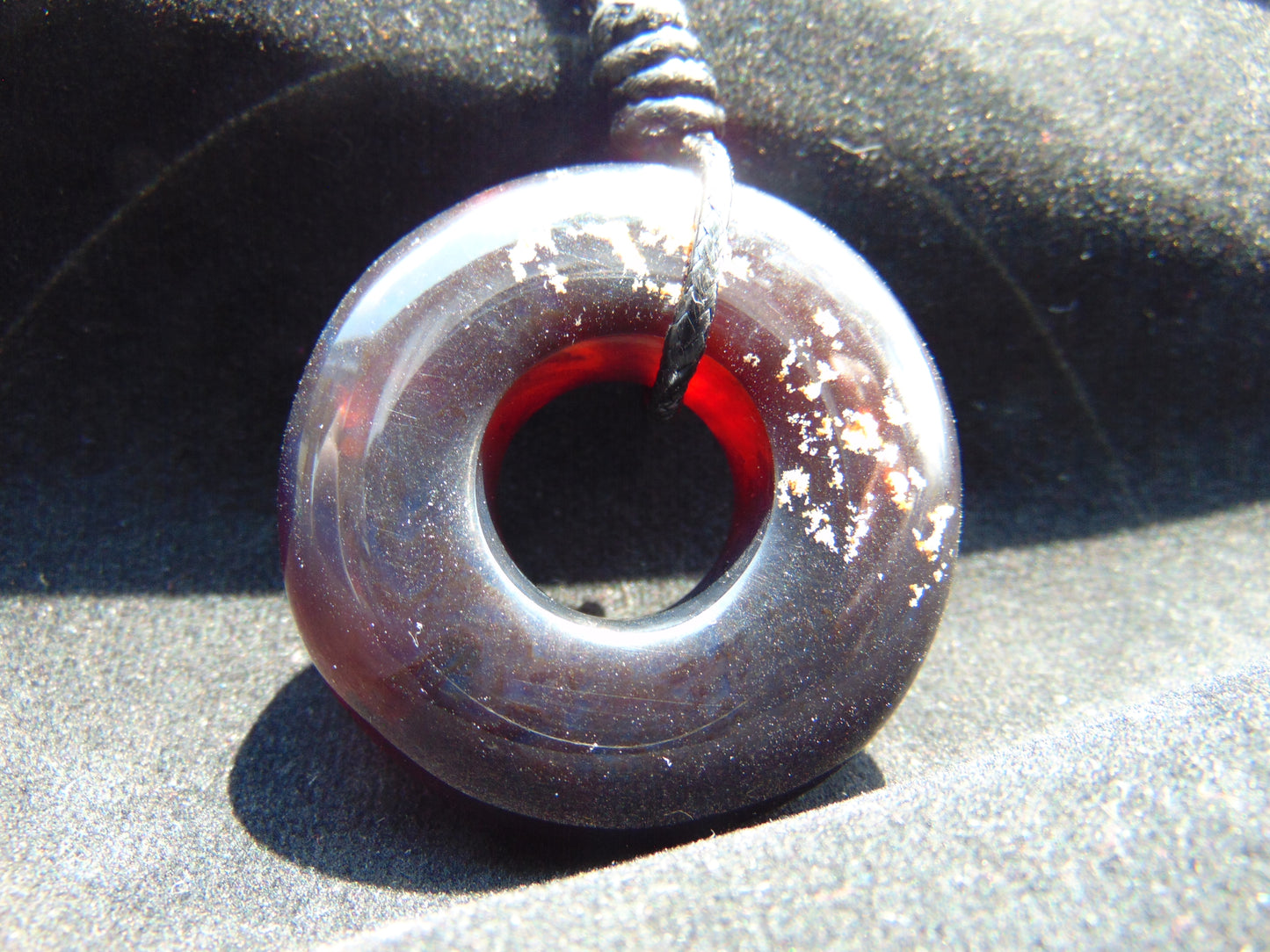19 gr Donut Pendant Indonesian Purple Blue Amber for Healing 26Y111