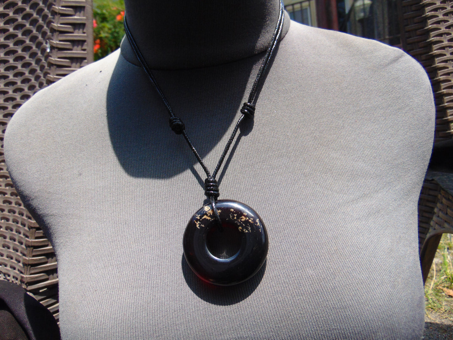 19 gr Donut Pendant Indonesian Purple Blue Amber for Healing 26Y111
