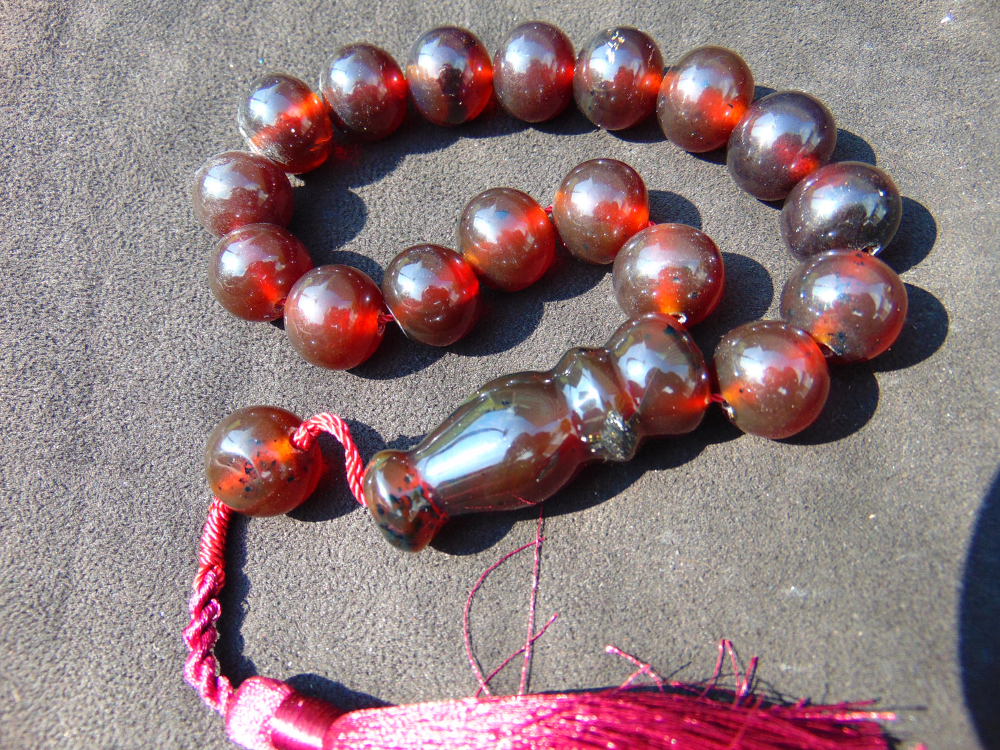 54 gr hand Tasbih 17 Beads 18 mm Indonesian Red Amber for Healing BT8
