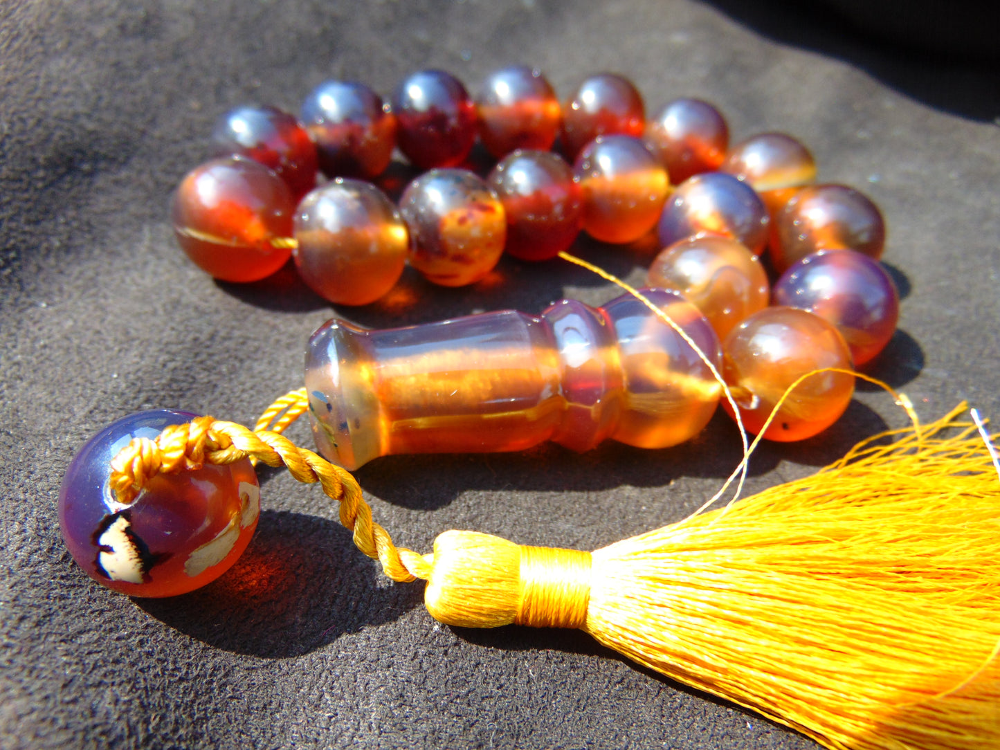53 gr Hand Tasbih 17 Beads 18 mm Indonesian Yellow Blue Amber for Healing BT9
