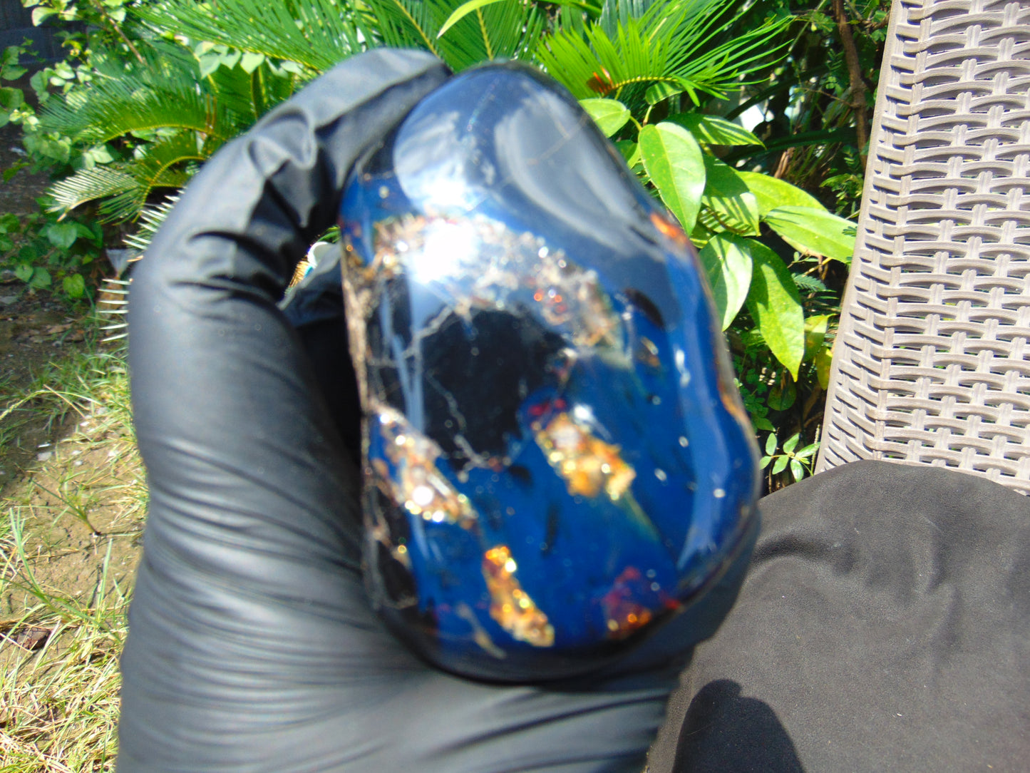 175 gram Blue polished Indonesian Amber for Healing ML105
