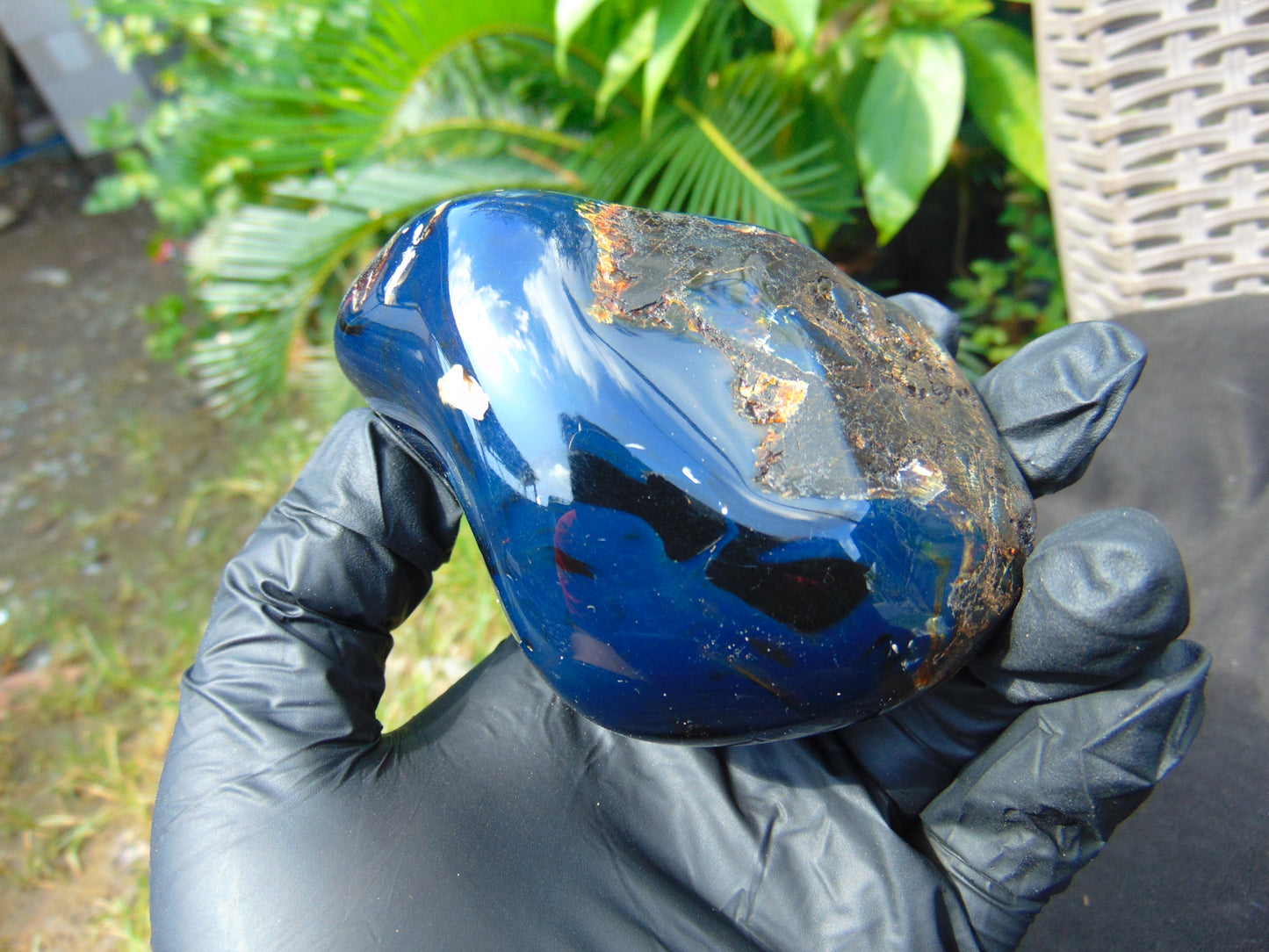 175 gram Blue polished Indonesian Amber for Healing ML105
