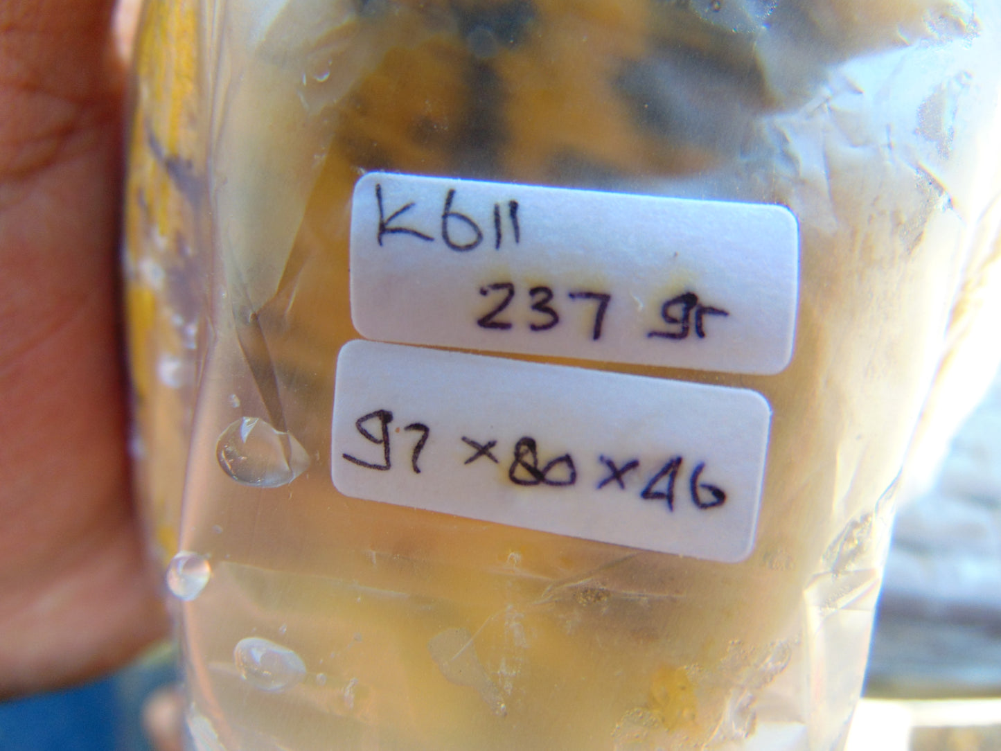 237 gram Polished Indonesia Yellow Fragrance Amber for Healing K611