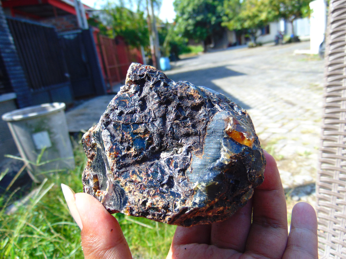 262 gram Rough Raw Indonesian Blue Amber for Healing RBAR55