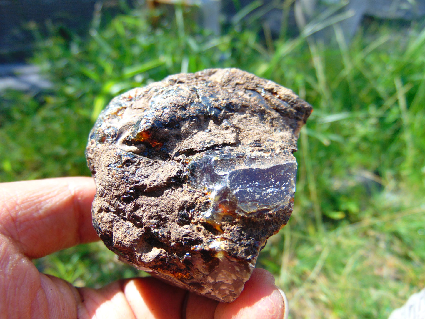85 gram Rough Raw Indonesian Blue Amber for Healing AGRB107