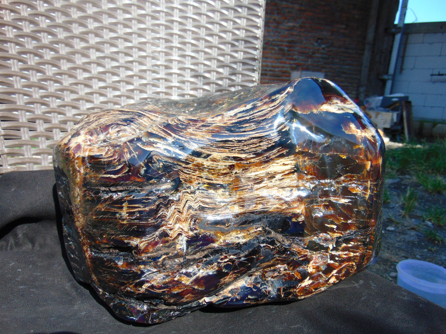 9805 gram full polished 29x27x22 cm Indonesian Zebra Blue Amber for Healing ML58