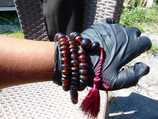 71 gram 108 Beads Rosary Mala Buddha for Yoga and Meditation Indonesian Dark Red Amber for Healing MR6