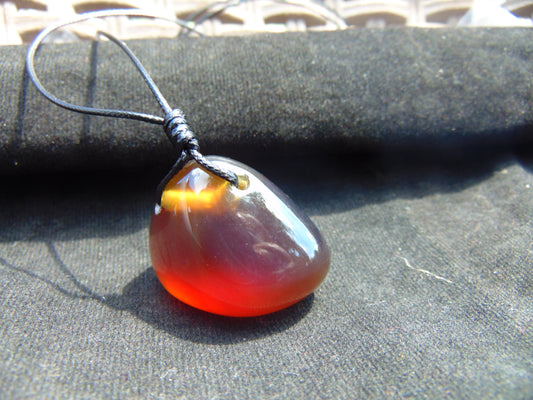 11 gram Pendant Indonesian Blue Amber for Healing 26A373