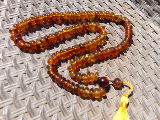 74 gram 108 Rosary Mala Buddha for Yoga and Meditation Indonesian Yellow Bluish Amber for Healing M401