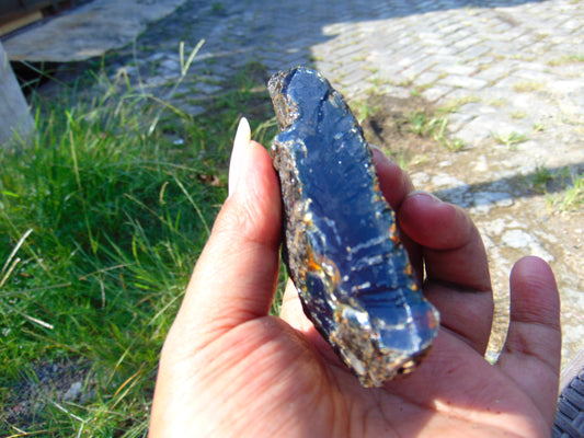 44 gram Rough Raw Indonesian Blue Amber for Healing AGRB139