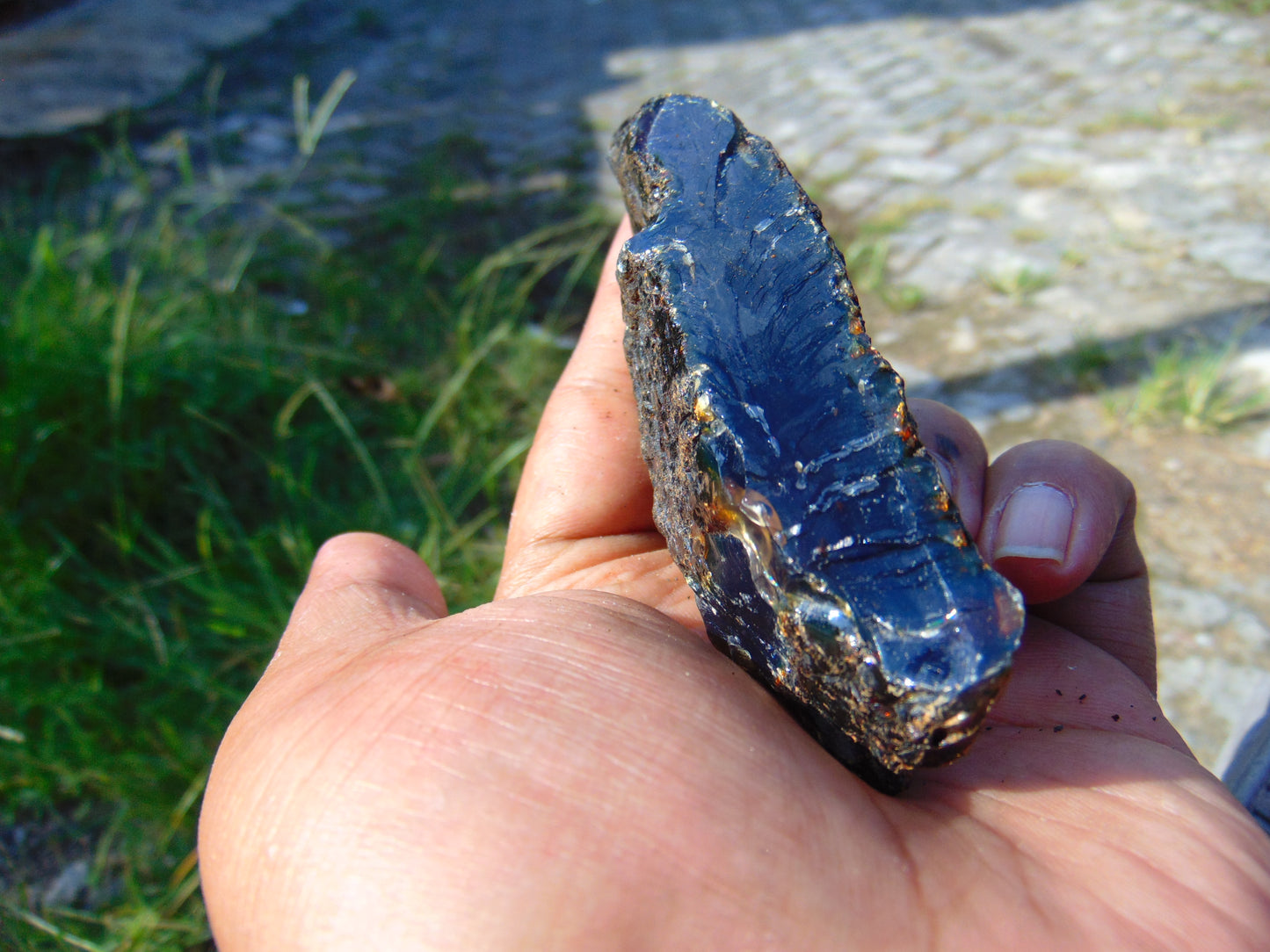 44 gram Rough Raw Indonesian Blue Amber for Healing AGRB139