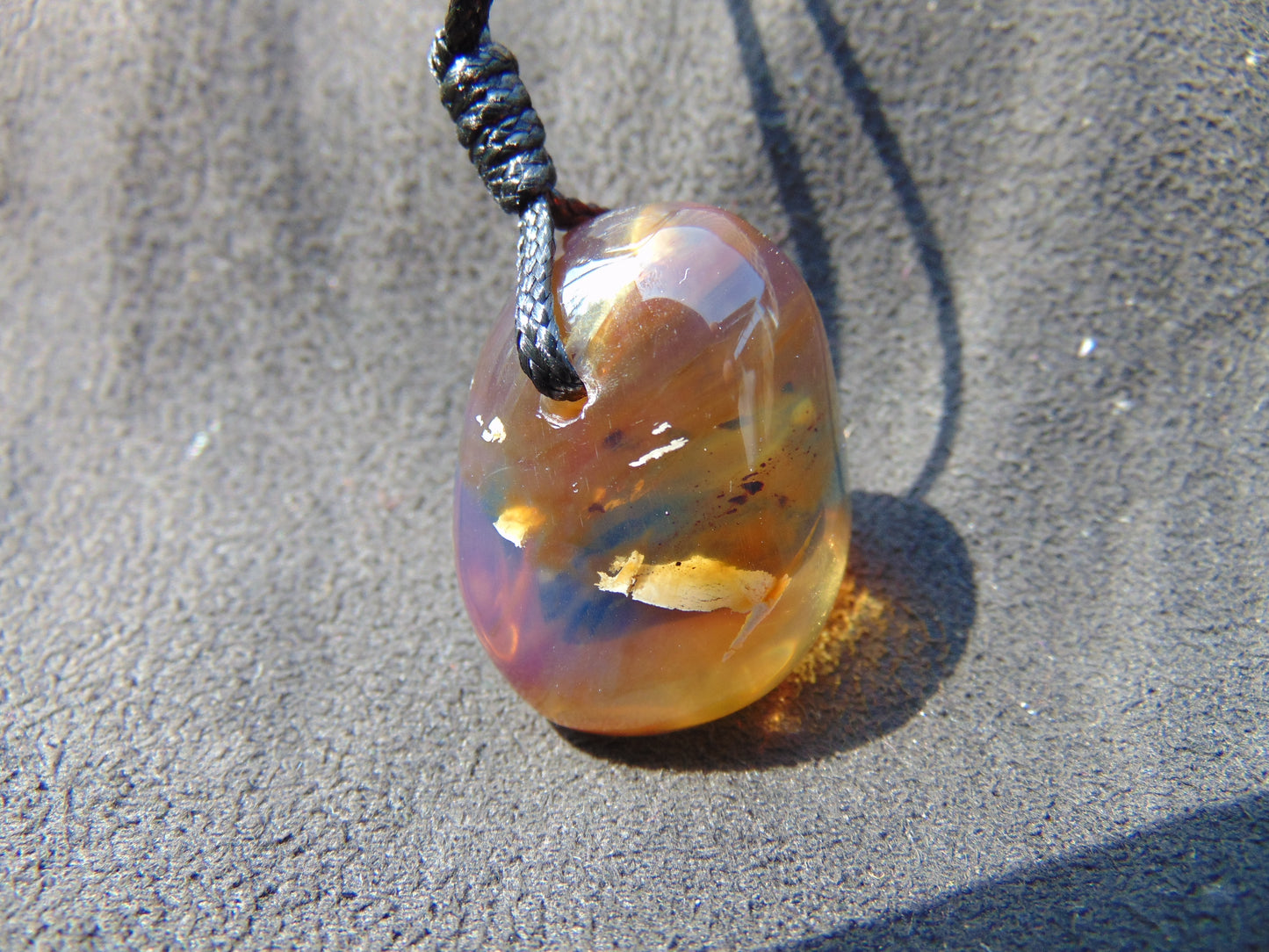6 gram Pendant Indonesian Crystal Blue Amber for Healing 26A141