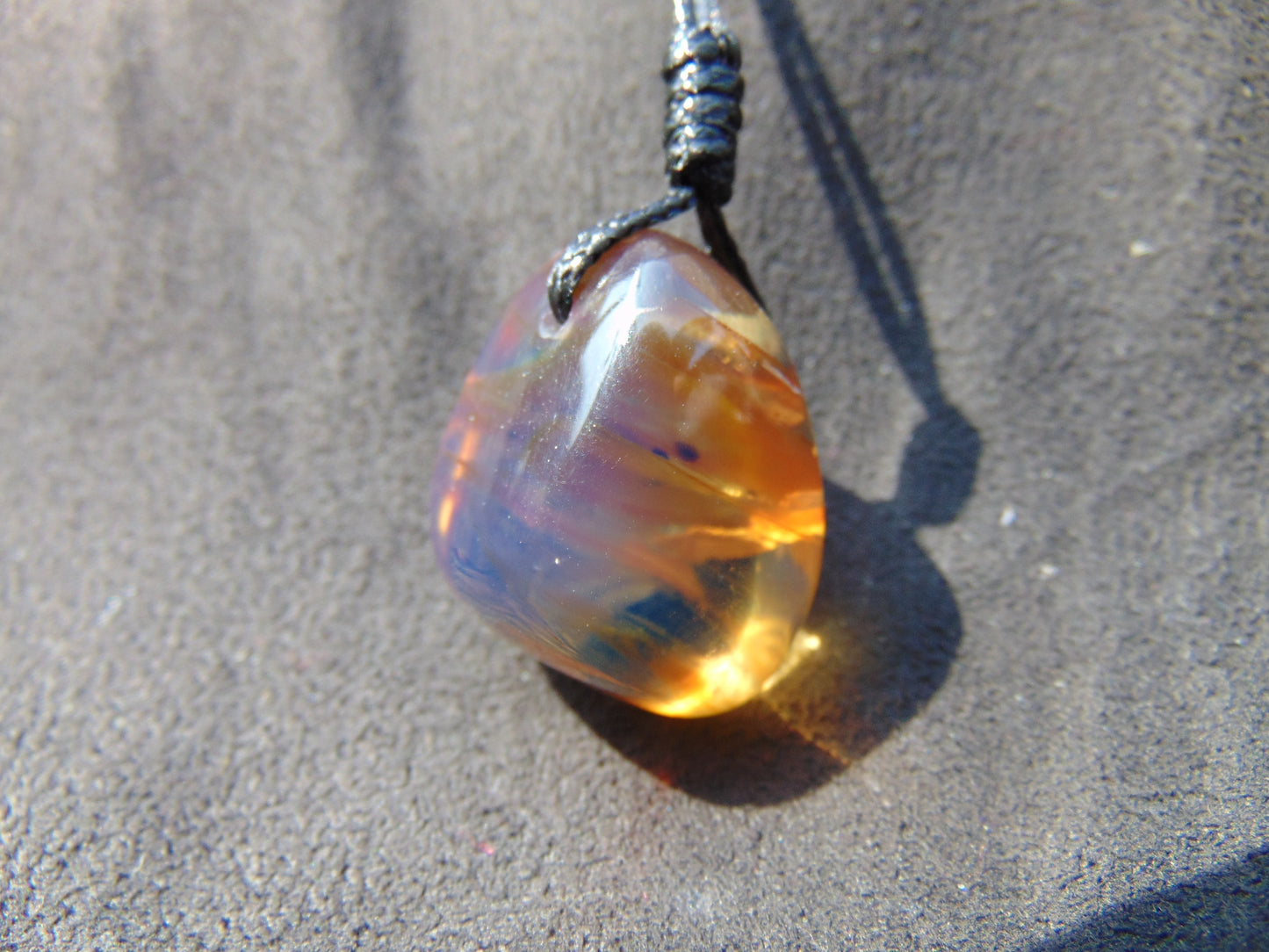 6 gram Pendant Indonesian Crystal Blue Amber for Healing 26A141