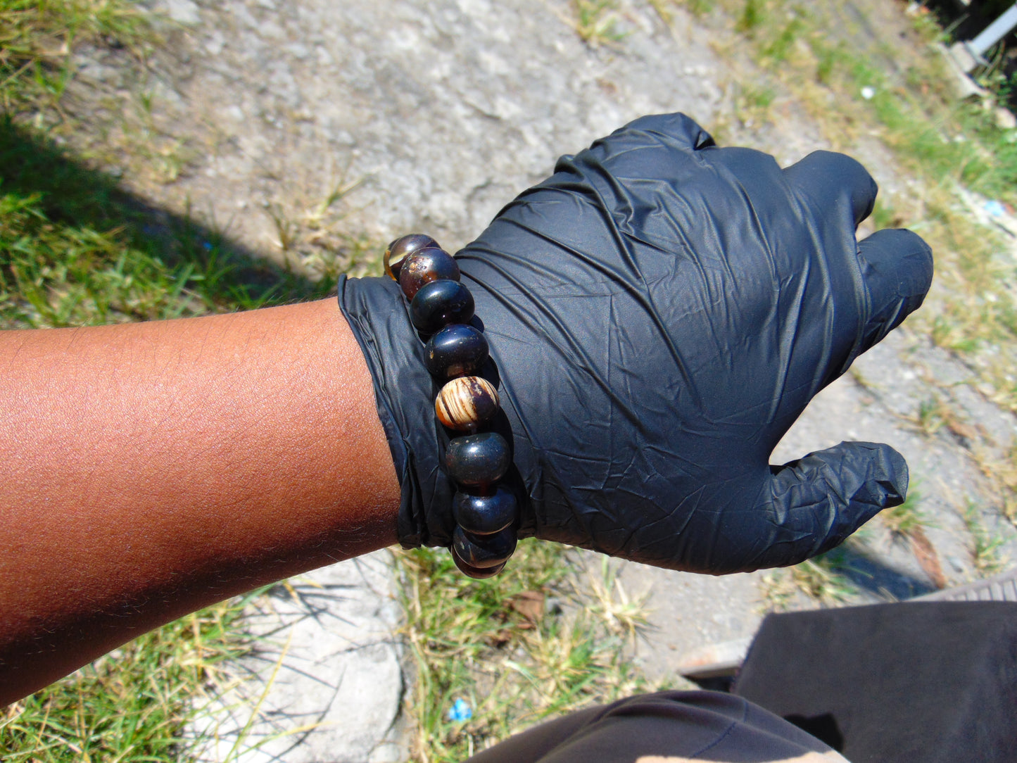 19 Gram 18 Small Beads Bracelet Indonesian Black Blue Amber for Healing SB25
