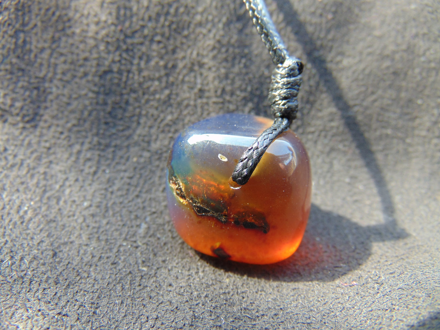 5 gram Pendant Indonesian Blue Amber for Healing 26A114