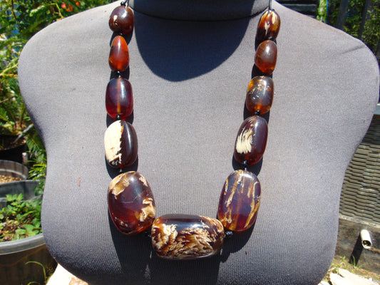 90 gram Small Beads Necklace Indonesian Amber for Healing NE46