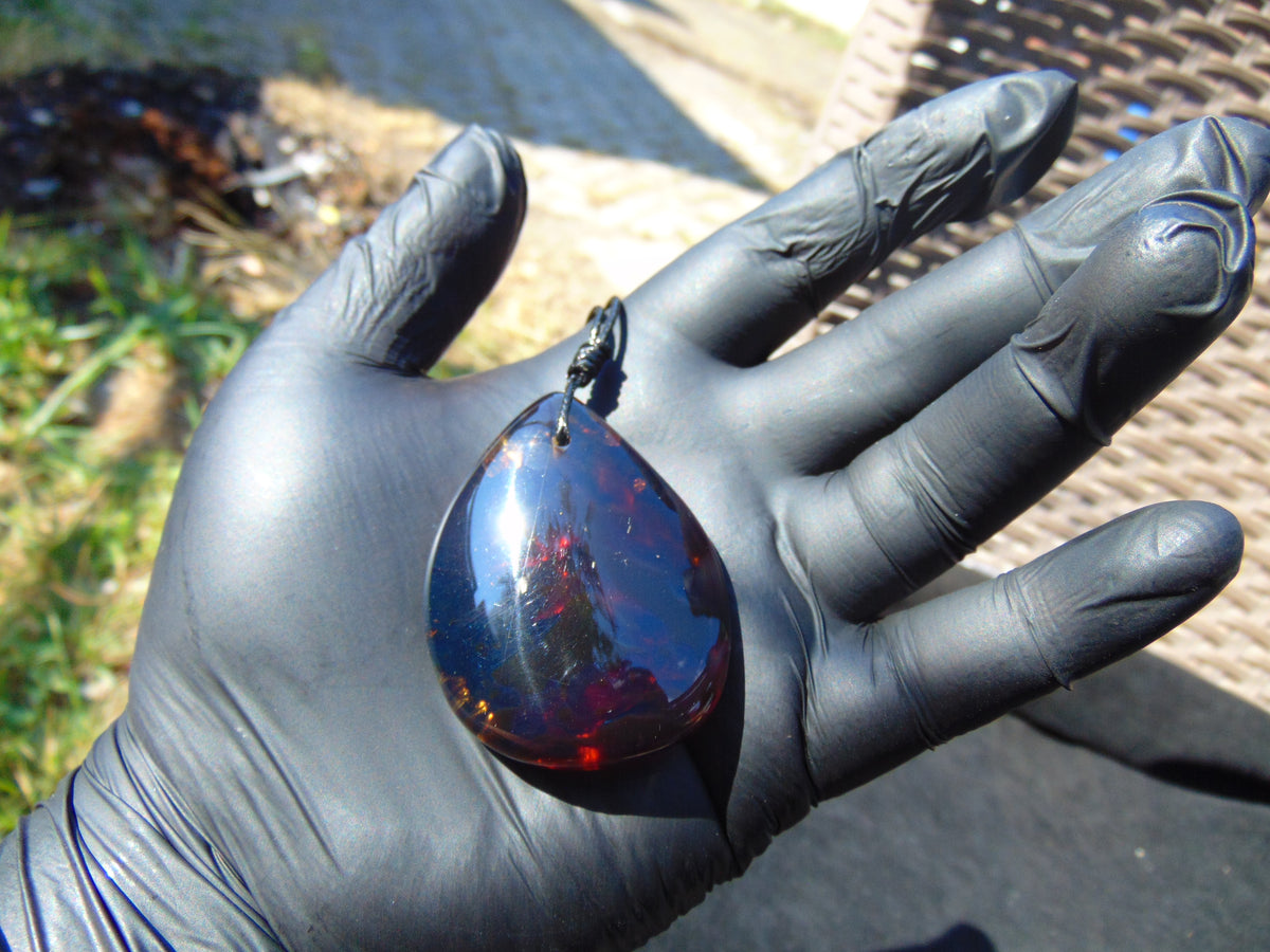 16 gram Pendant Indonesian Blue Amber for Healing 25N269