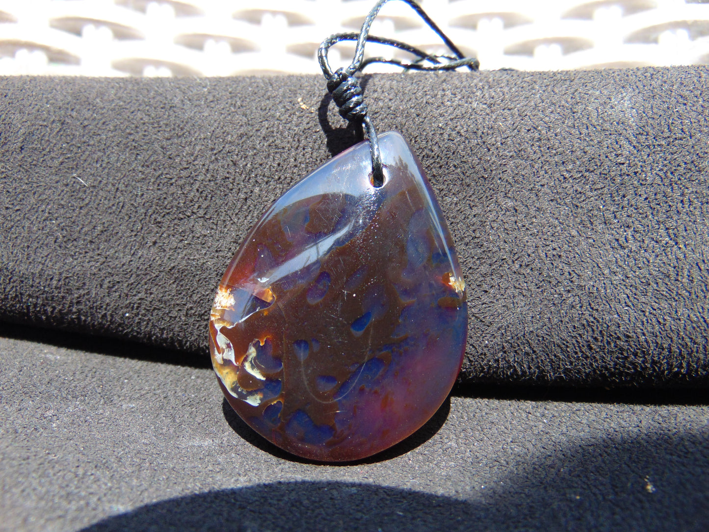 16 gram Pendant Indonesian Amber for Healing 25y256