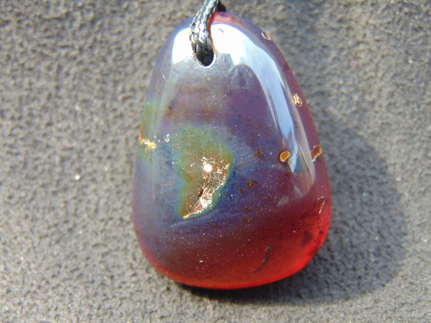 4 gram Pendant Indonesian Blue Red Amber for Healing 26A161
