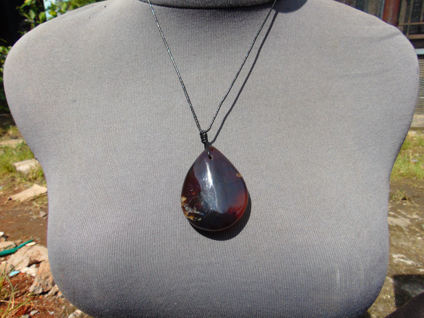 16 gram Pendant Indonesian Amber for Healing 25y256