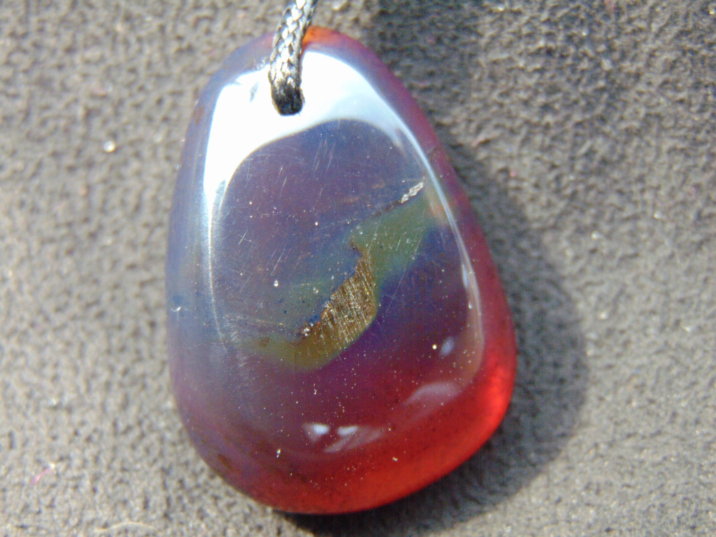 4 gram Pendant Indonesian Blue Red Amber for Healing 26A161