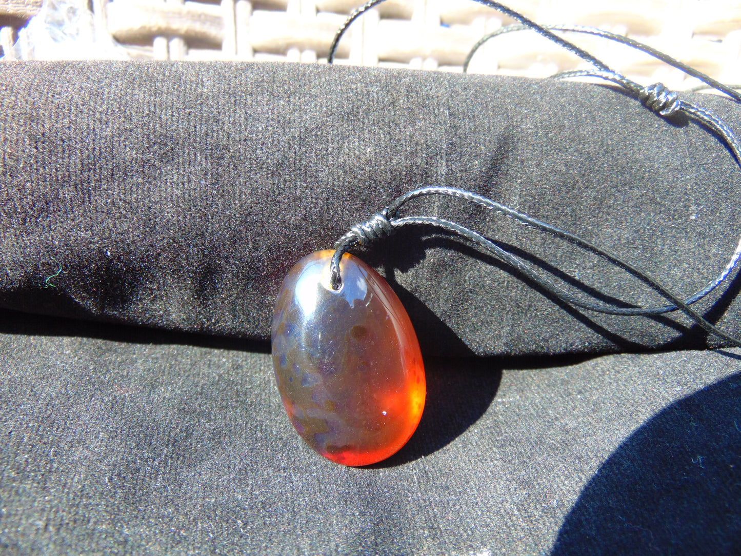 7 gram Pendant Indonesian Red Amber for Healing 25A563