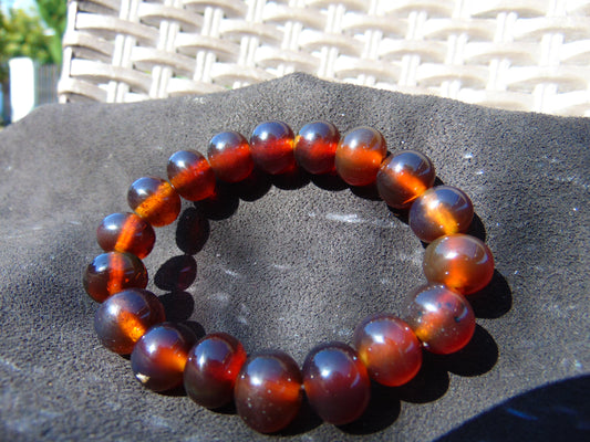 18 Gram 18 Small Beads Bracelet Indonesian Red Bluish Amber for Healing SB40