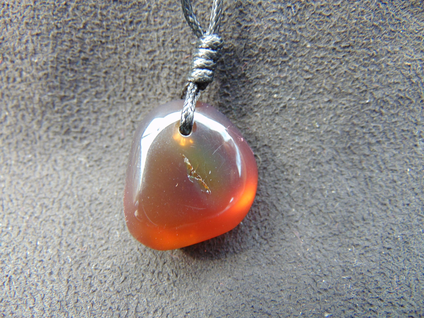 4 gram Pendant Indonesian Red Amber for Healing 26A136