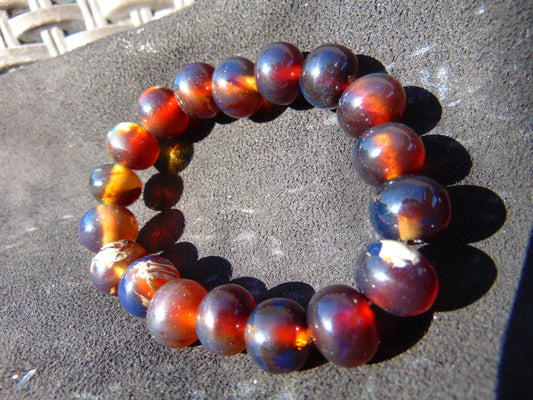 18 Gram 18 Small Beads Bracelet Indonesian Red Bluish Amber for Healing SB41
