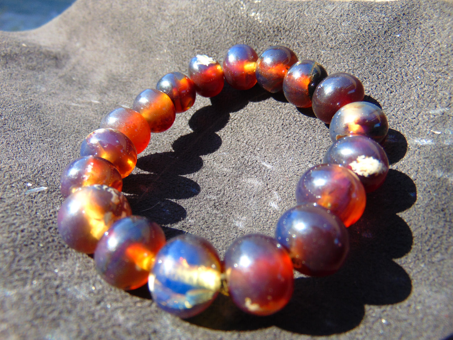 18 Gram 18 Small Beads Bracelet Indonesian Red Bluish Amber for Healing SB41
