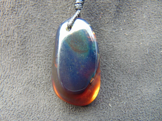 5 gram Pendant Indonesian Blue Amber for Healing 26A176