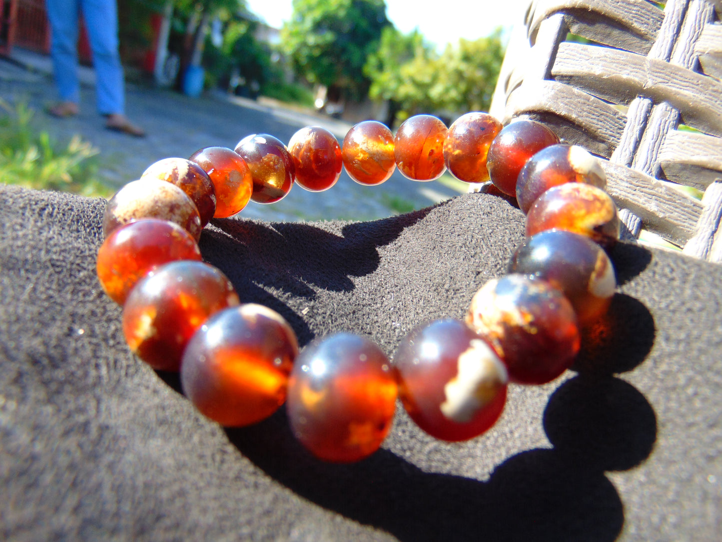 18 Gram 18 Small Beads Bracelet Indonesian Red Bluish Amber for Healing SB42