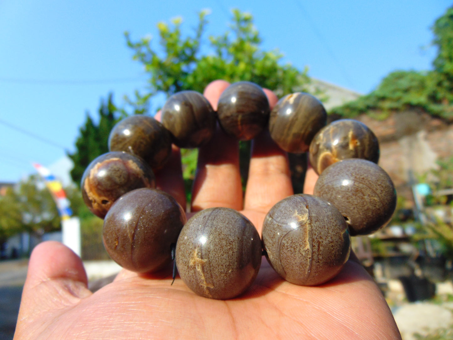88 gram 10 Beads Mala Bracelet Indonesian Aromatic Perfumed Amber 25 mm for Healing 26MJ1