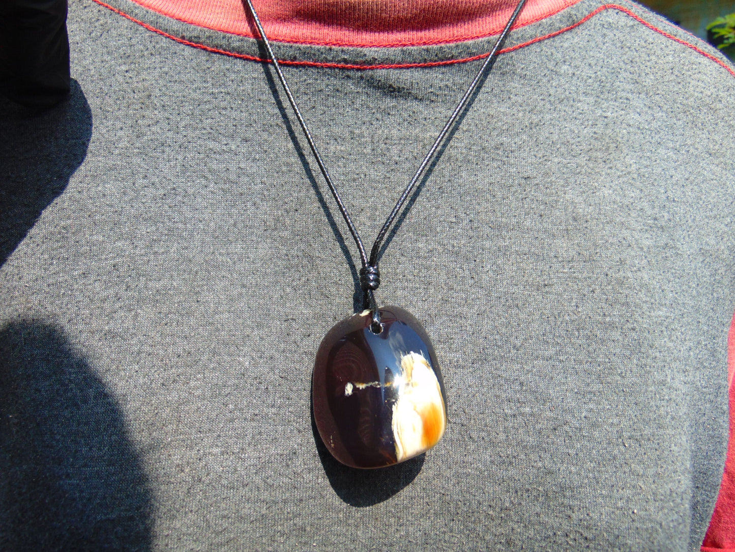 25 gr Pendant 44x34x30 mm Indonesian Amber for Healing P115