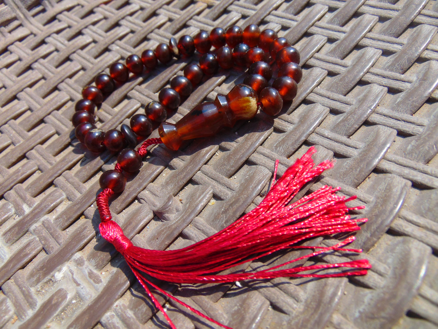 15 gr Tasbih Mesbah Rosary 33+2 Beads 8 mm Indonesian Red Amber for Healing 26RF19