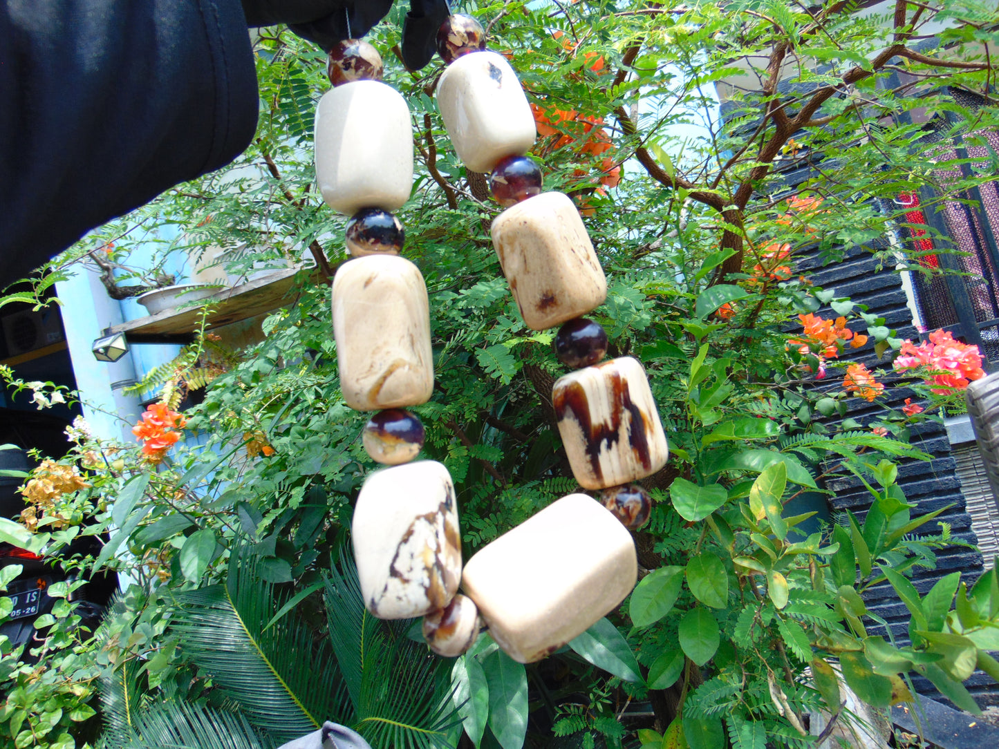 314 gr 15 beads Big Necklace Indonesian white Amber for Healing AWKK2