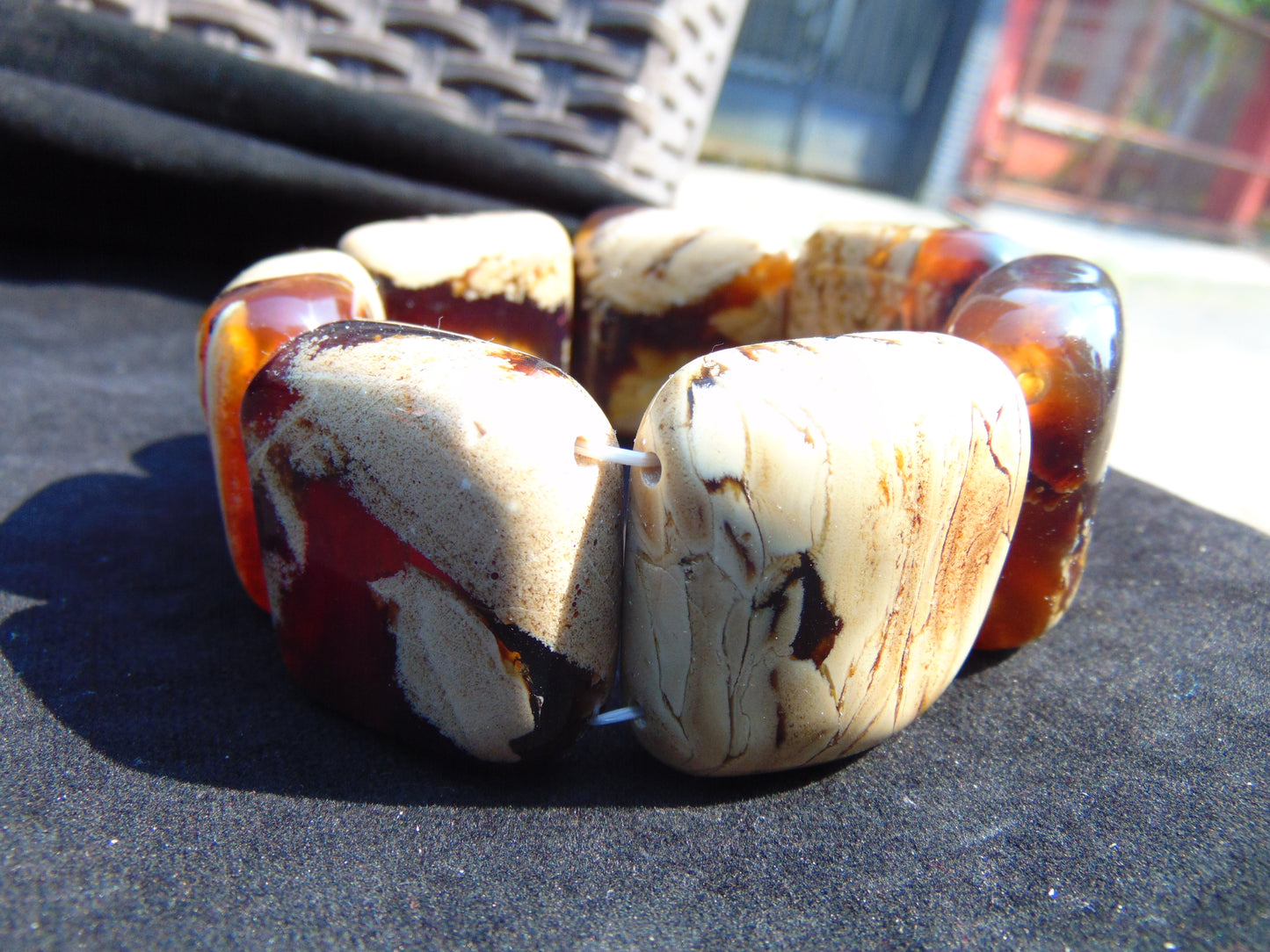 112 gr 7 Square Beads Bangle Indonesian White Amber for Healing 26BE42