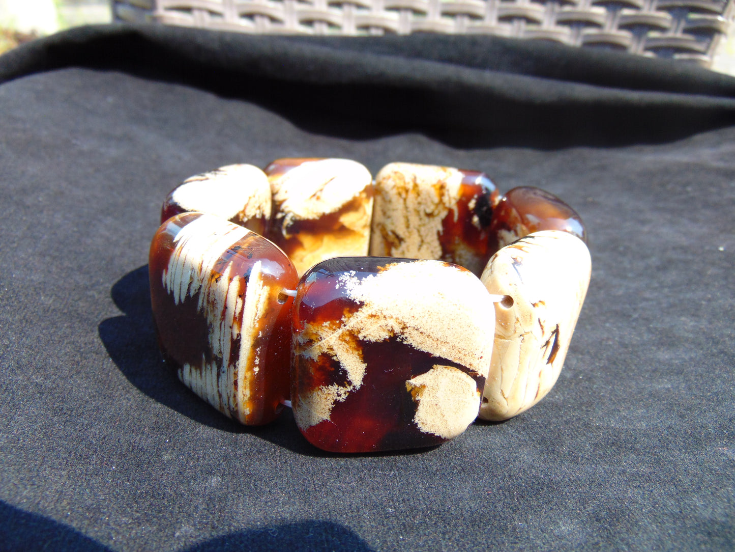 112 gr 7 Square Beads Bangle Indonesian White Amber for Healing 26BE42