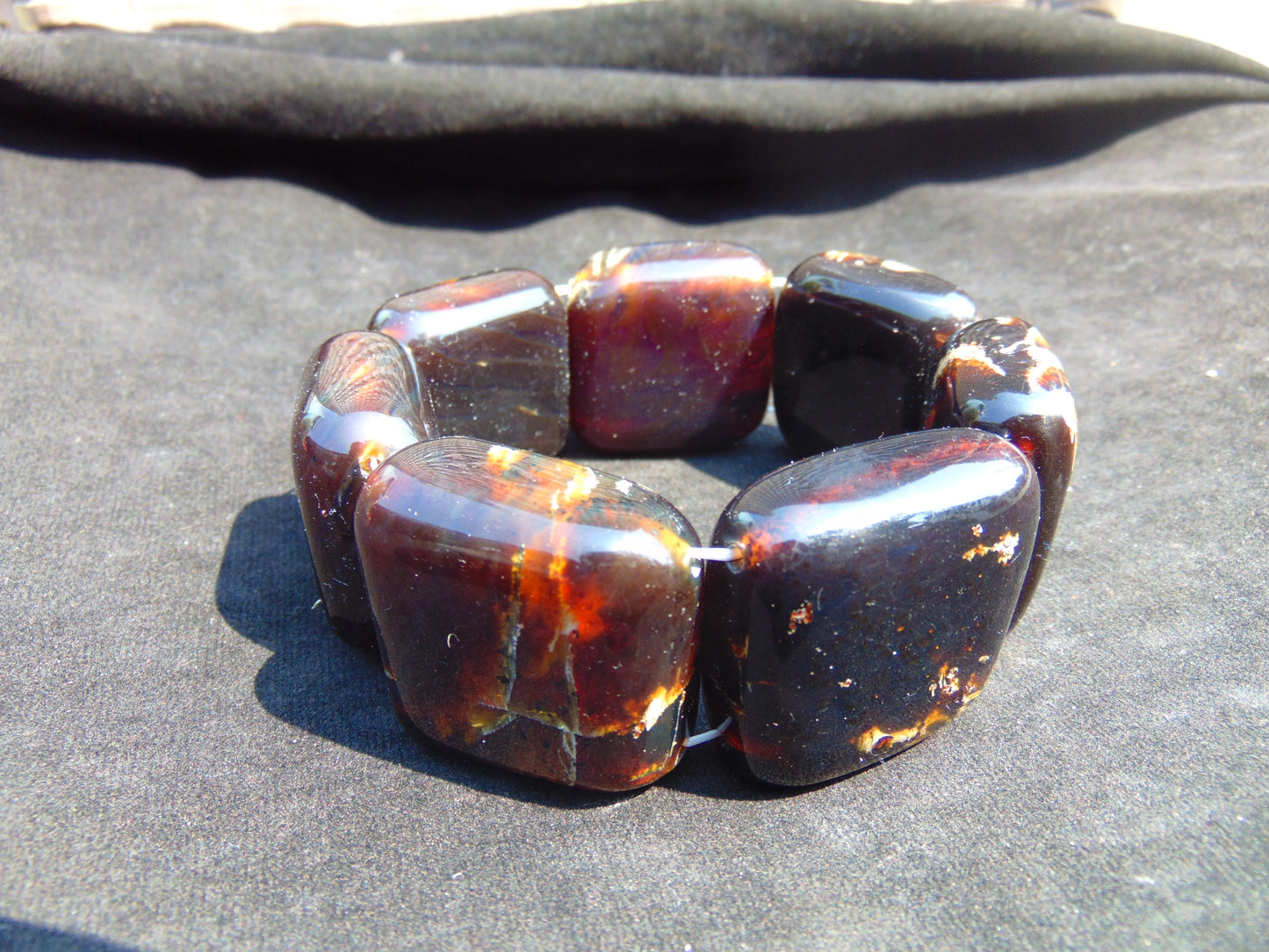 117 gr 7 Square Beads Bangle Indonesian Amber for Healing 26BE49