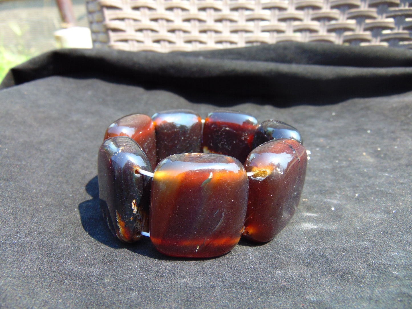 89 gr 7 Square Beads Bangle Indonesian Amber for Healing 26BE41