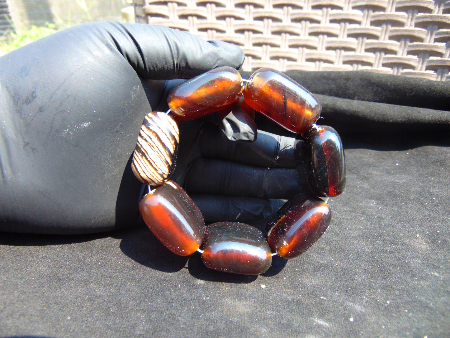 89 gr 7 Square Beads Bangle Indonesian Amber for Healing 26BE41