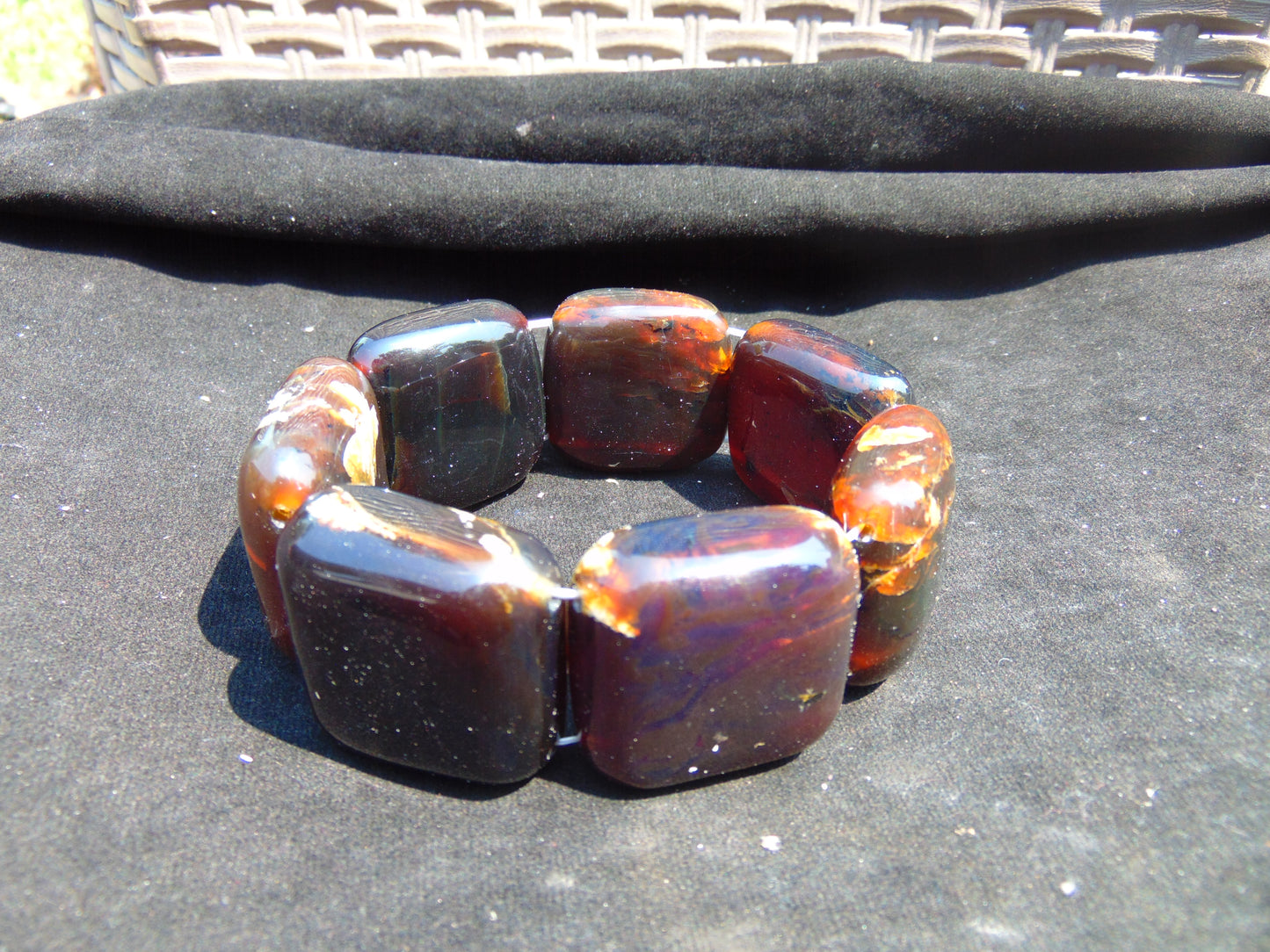 107 gr 7 Square Beads Bangle Indonesian Amber for Healing 26BE38