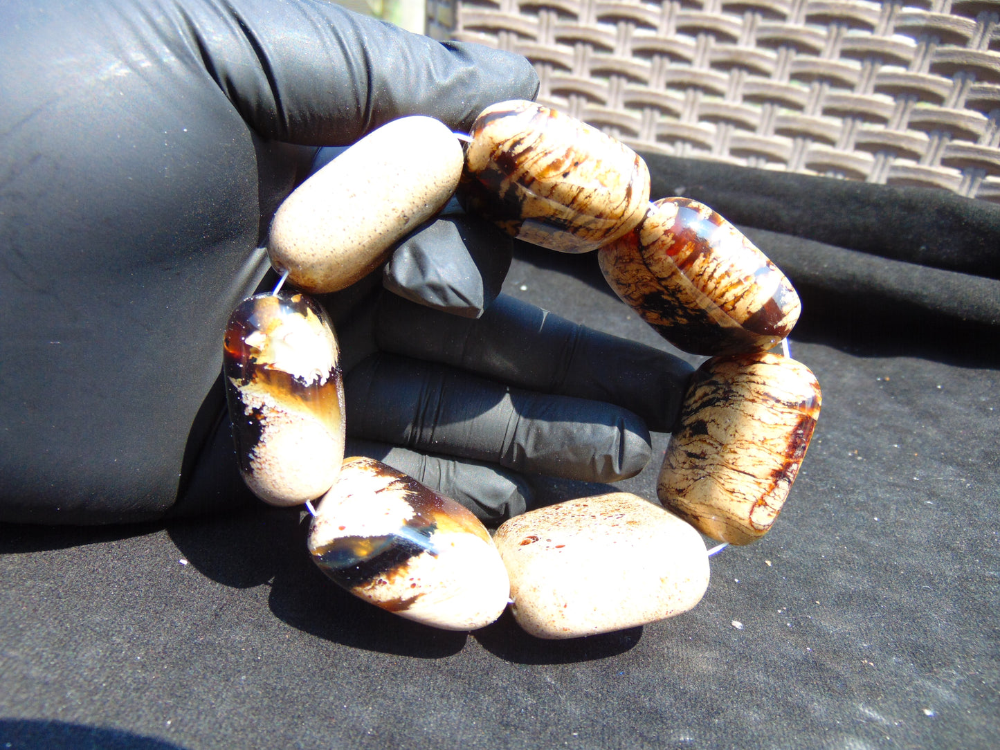98 gr 7 Square Beads Bangle Indonesian White Amber for Healing 26BE46