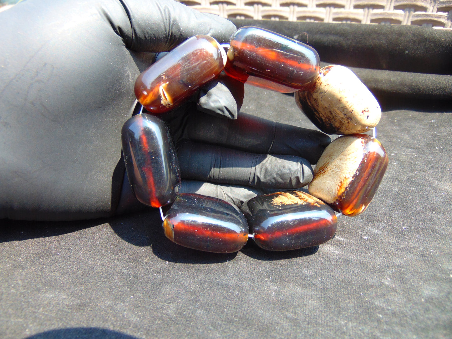 111 gr 7 Square Beads Bangle Indonesian Amber for Healing 26BE37