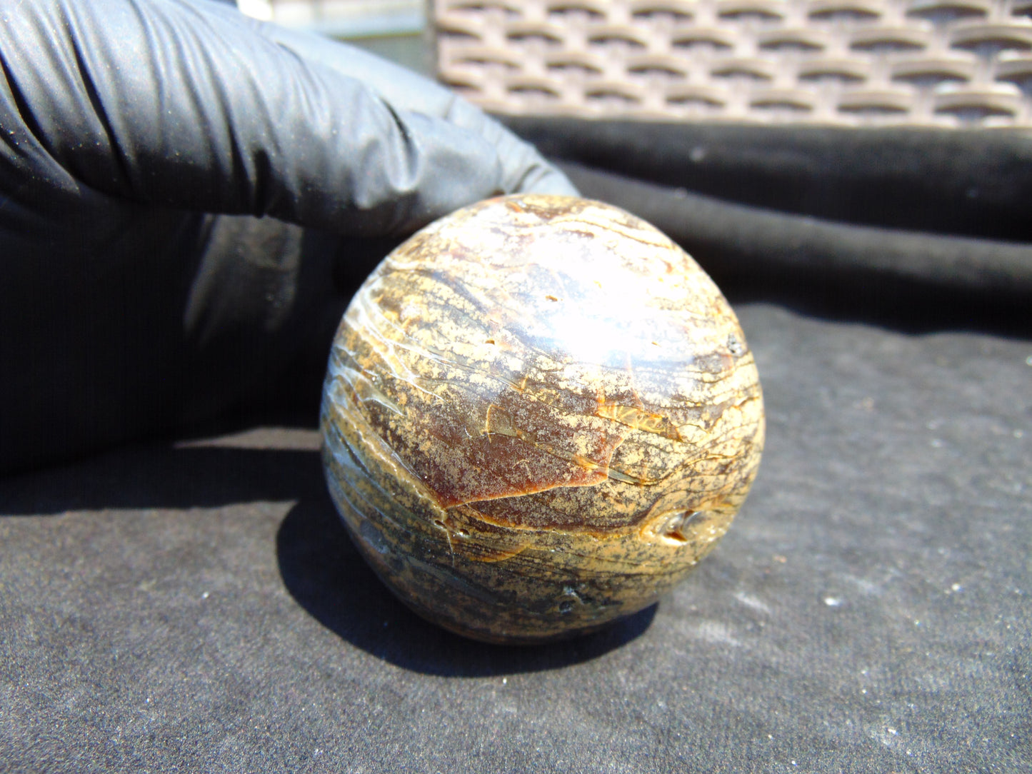 93 gram Ball Polished 10x9x9 cm Indonesia Amber for Healing 26BK1